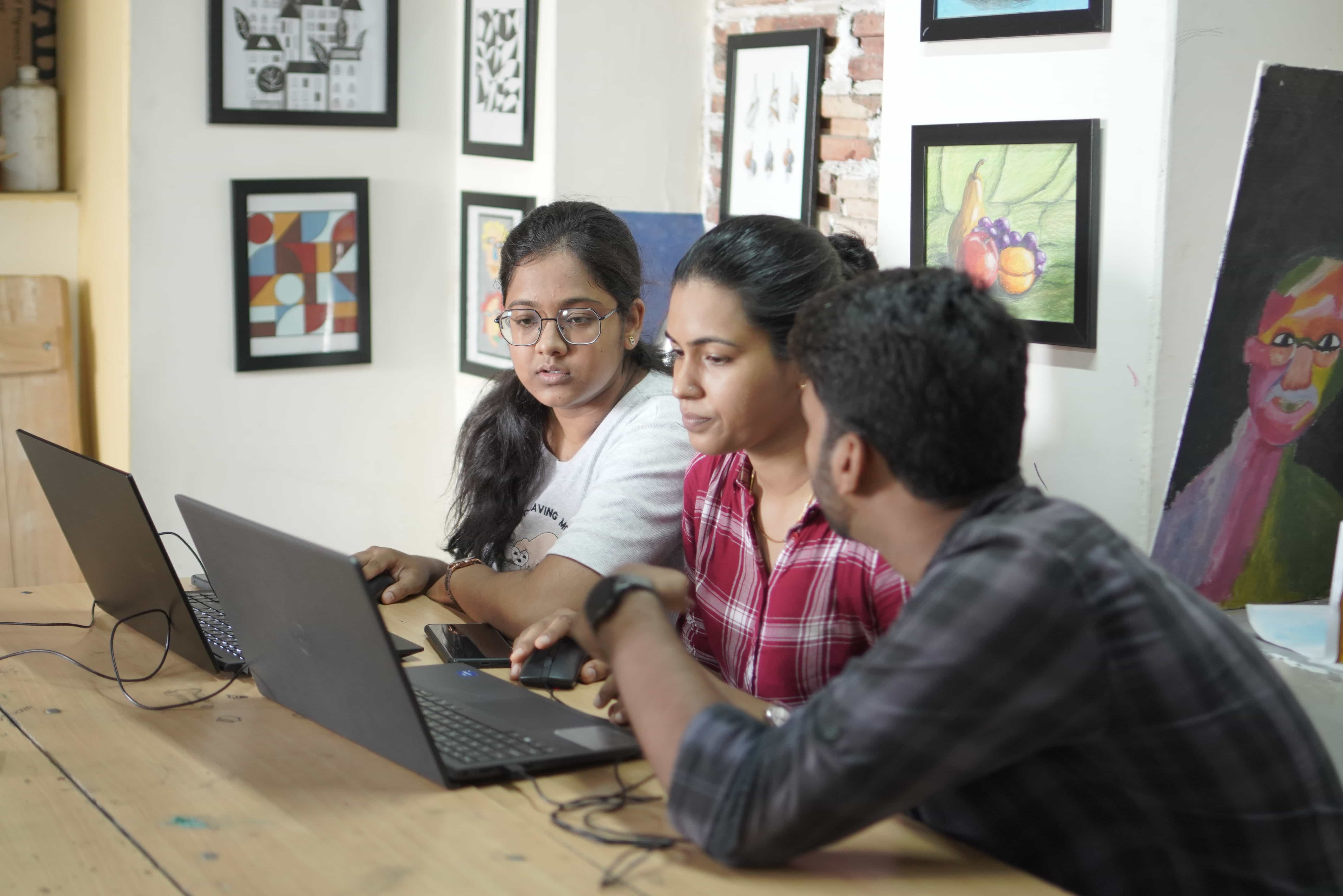 1 Year Diploma in Graphic Design Hero Image